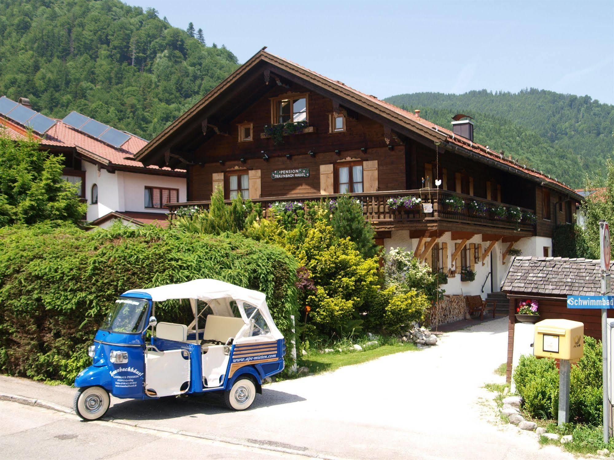 Hotel Garni Landhaus Traunbachhaeusl ルーポルディング エクステリア 写真